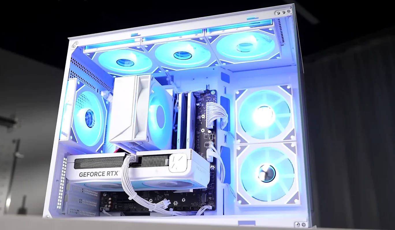 白色海景房配置:i5-12600KF + RTX 5060(¥7,154)